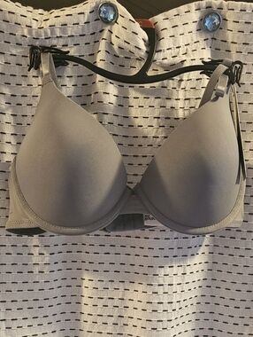 No Boundaries Smooth Grey T-Shirt Bra